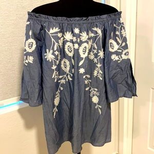 A&A Bohemian Embroidered Tunic cut Bell Sleeve Top | Color: Blue | Size: XL